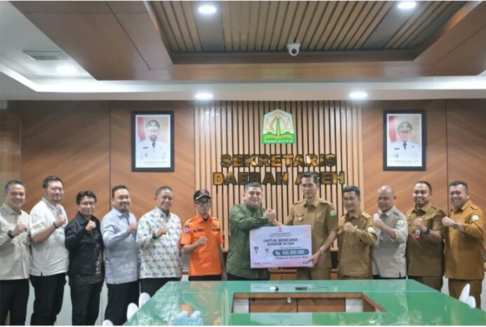 Pemerintah Aceh Terima Bantuan Kemanusiaan Sebesar Rp.500 Juta Dari Pemerintahan Kota Makasar