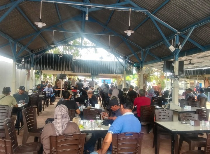 ADAM KUPI. Hadir Di Kota Langsa Untuk Memenuhi Selera Dengan Menyajikan Berbagai Koliner Minuman Dan Makanan 