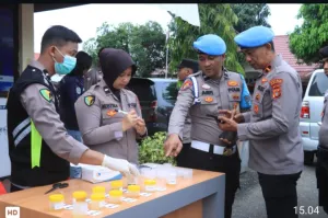Perkuat Pengawasan Internal, Kapolres Aceh Utara Instruksikan Kasi Propam Cek Urine Personel, ini Hasilnya