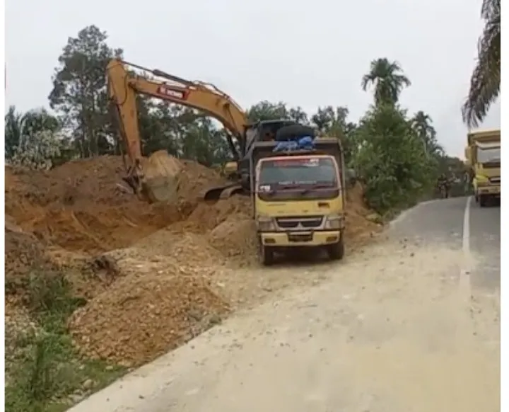 Diduga Proyek Rp15 Miliar Gunakan Tanah Urug Tanpa Izin Galian