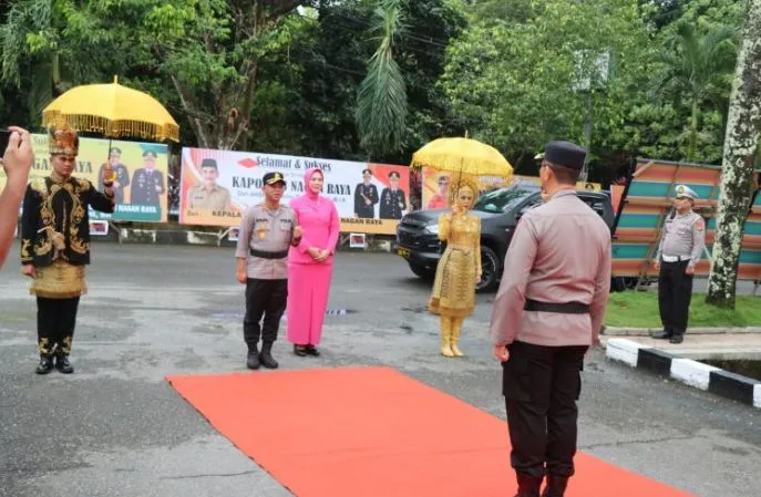 Pisah Sambut Kapolres, AKBP Muhamad Taufiq S.I.K.,M.H. Resmi Nahkodai Polres Nagan Raya, Tongkat Komando Diserahterimakan