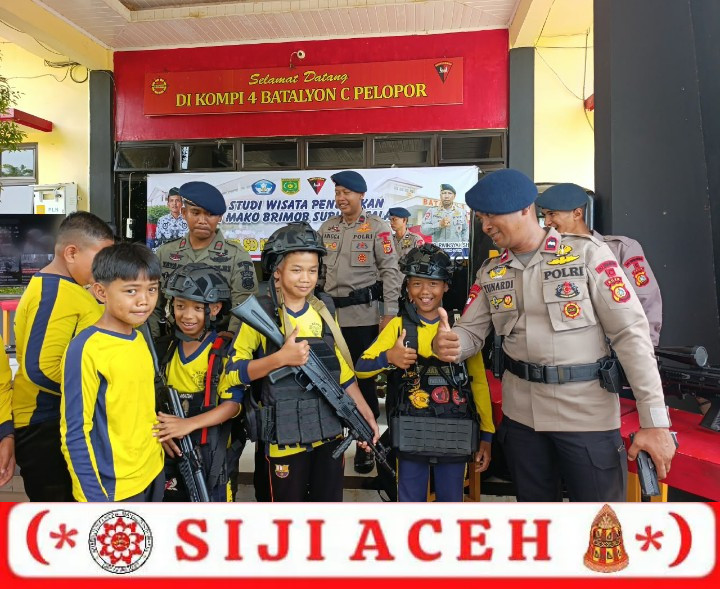 Belajar di Mako Brimob, Siswa SDN 3 Subulussalam Kenali Tugas dan Perlengkapan Polisi